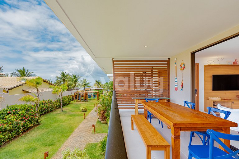 Excellent Beachfront Village with 4 Suites - Itacimirim