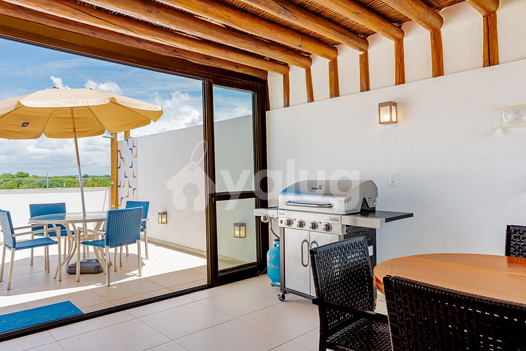 Excellent Beachfront Village with 4 Suites - Itacimirim