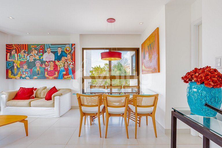 Hermoso apartamento de 3 habitaciones con piscina