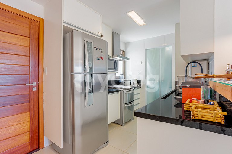 Hermoso apartamento de 3 habitaciones con piscina