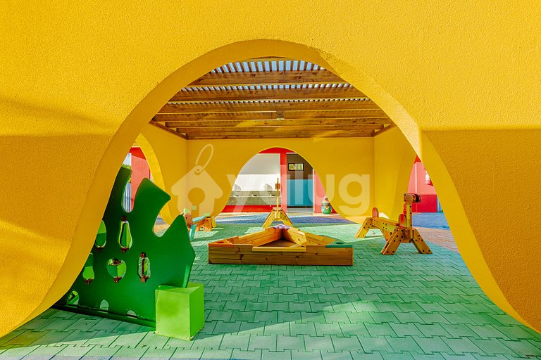 Linda Casa com 7 suítes e Piscina Privada - Praia do Forte