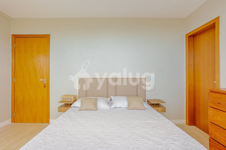 Linda Casa com 7 suítes e Piscina Privada - Praia do Forte