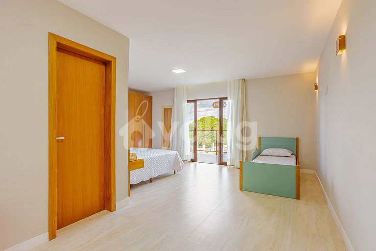 Linda Casa com 7 suítes e Piscina Privada - Praia do Forte