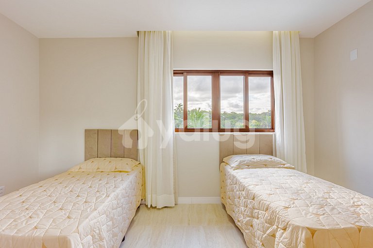 House with 7 Suites and Private Pool - Praia do Forte