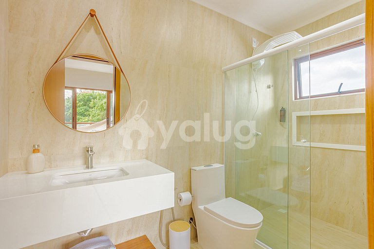 Linda Casa com 7 suítes e Piscina Privada - Praia do Forte