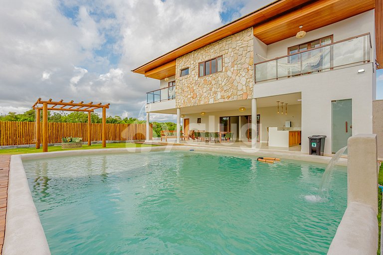Linda Casa com 7 suítes e Piscina Privada - Praia do Forte