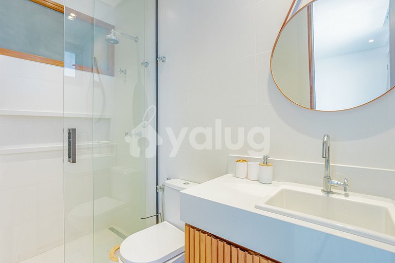 PF122 High Standard House with 4 Suites Praia Bella