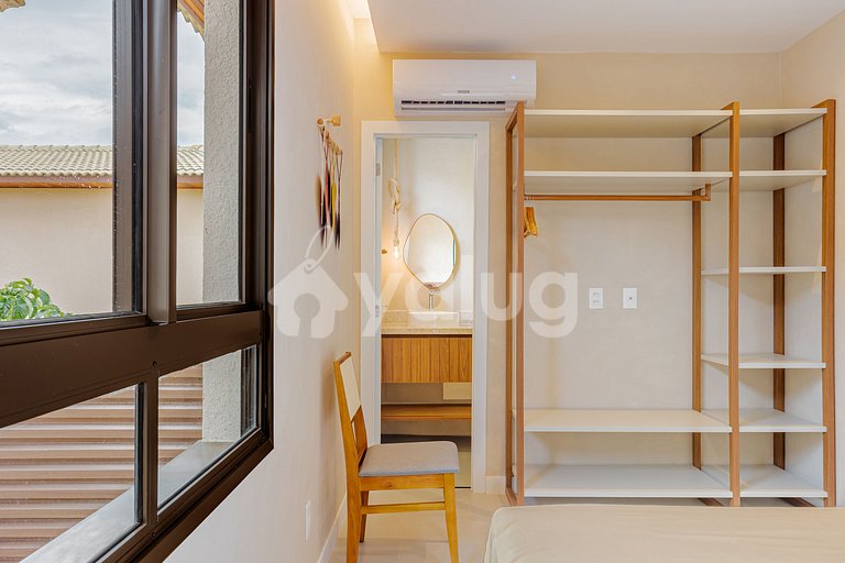 Excellent 4/4 Village in Guarajuba