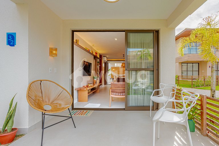 Excellent 4/4 Village in Guarajuba