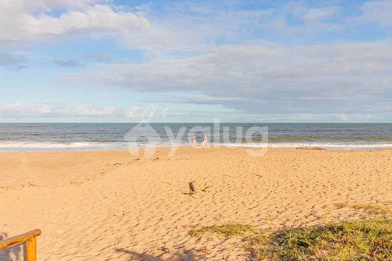 Maravilhoso Duplex com 4 Quartos, Pé Na Areia - Itacimirim