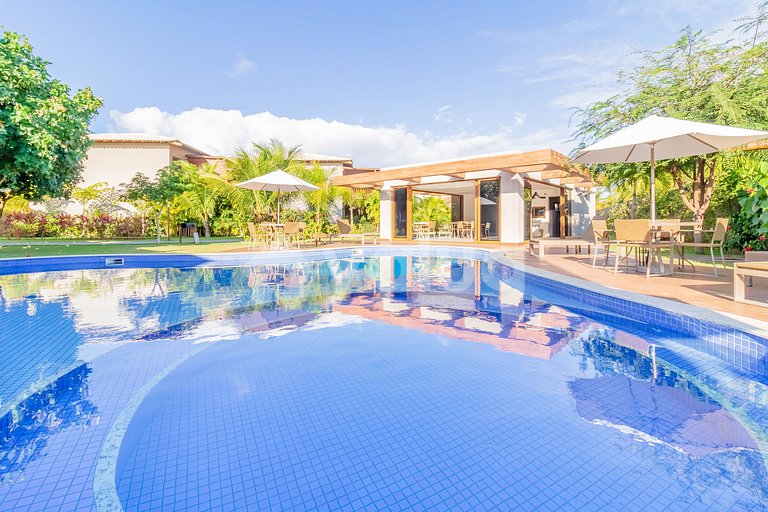 Maravilhoso Duplex com 4 Quartos, Pé Na Areia - Itacimirim