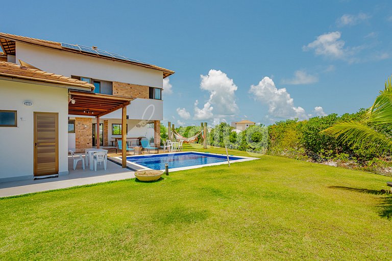 Maravilhosa Casa com 4 Suítes e Piscina em Costa do Sauípe