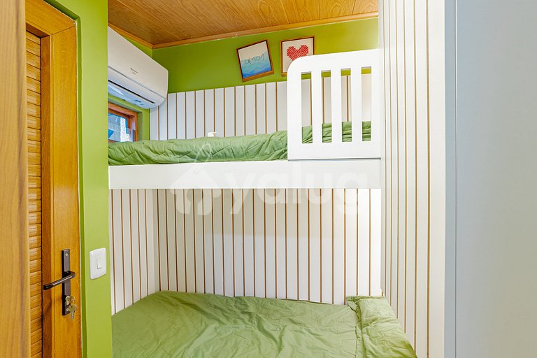 Maravilhoso Duplex com 4 Quartos, Pé Na Areia - Itacimirim