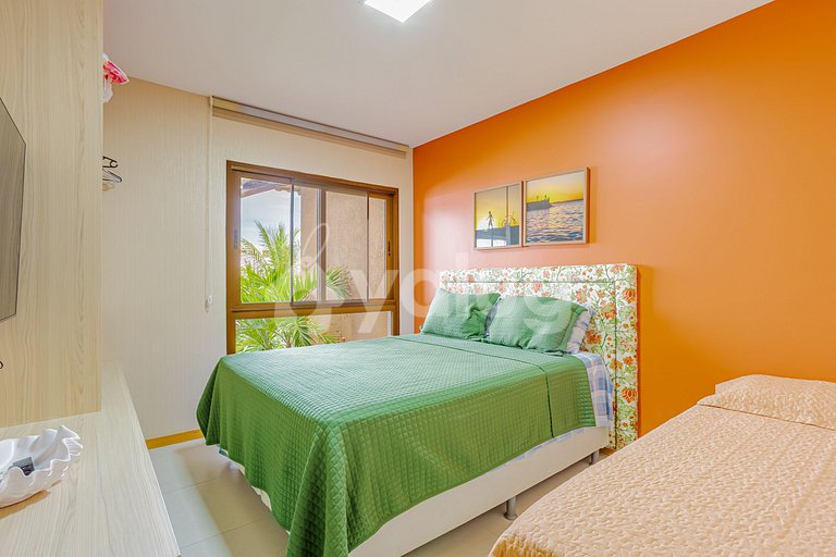 Wonderful Duplex with 4 Bedrooms, Right on the Beach