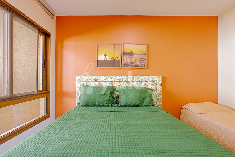 Maravilhoso Duplex com 4 Quartos, Pé Na Areia - Itacimirim