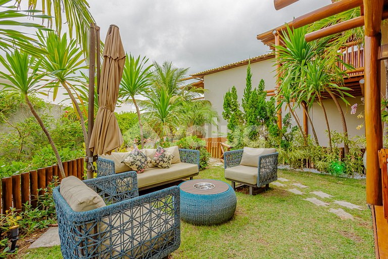 Maravilhoso Duplex com 4 Quartos, Pé Na Areia - Itacimirim