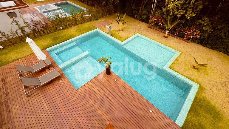 Casa Alto Luxo 6 Suítes - Praia Bella