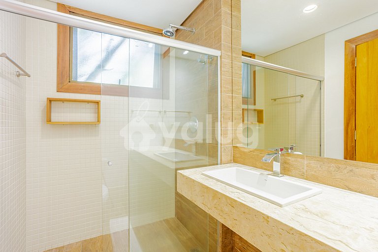 GB129 Luxury Beachfront House - Guarajuba