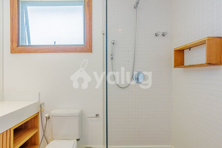 GB129 Luxury Beachfront House - Guarajuba