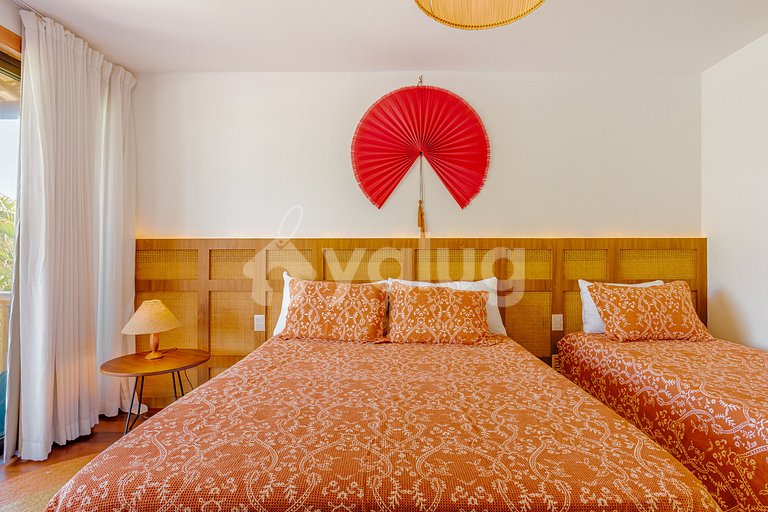 GB129 Luxury Beachfront House - Guarajuba