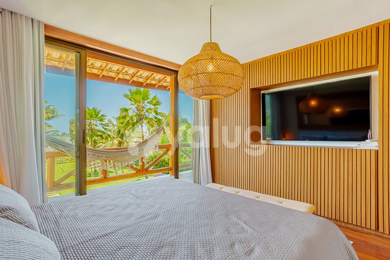 GB129 Casa de Alto Padrão Pé na Areia - Guarajuba