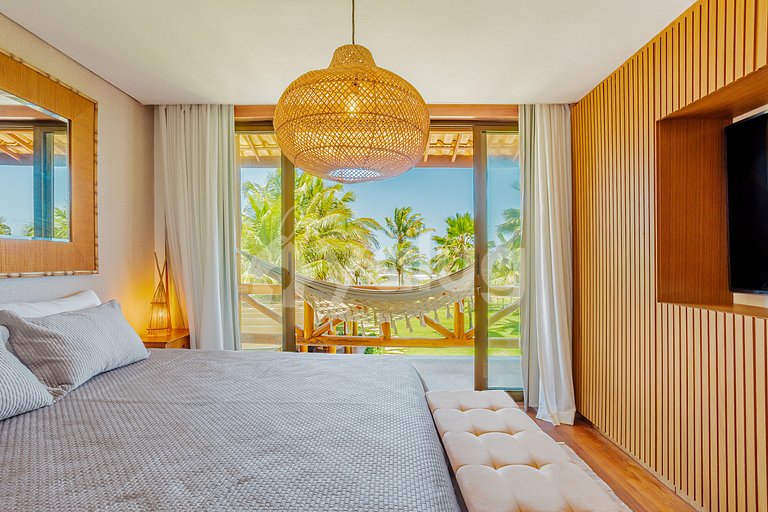 GB129 Luxury Beachfront House - Guarajuba