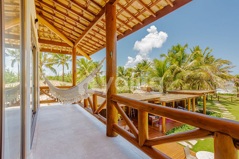 GB129 Casa de Alto Padrão Pé na Areia - Guarajuba