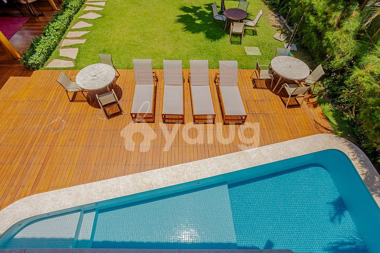 GB129 Luxury Beachfront House - Guarajuba