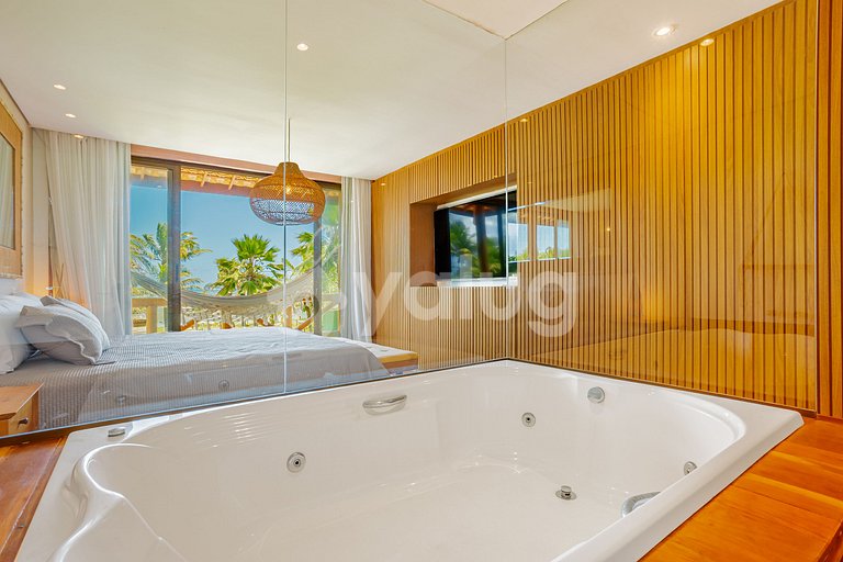 GB129 Casa de Alto Padrão Pé na Areia - Guarajuba