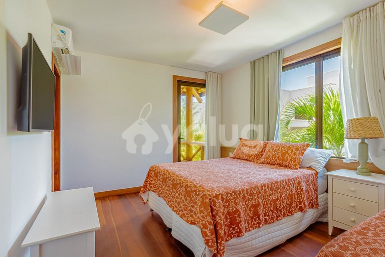 GB129 Luxury Beachfront House - Guarajuba