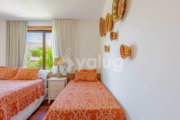 GB129 Luxury Beachfront House - Guarajuba