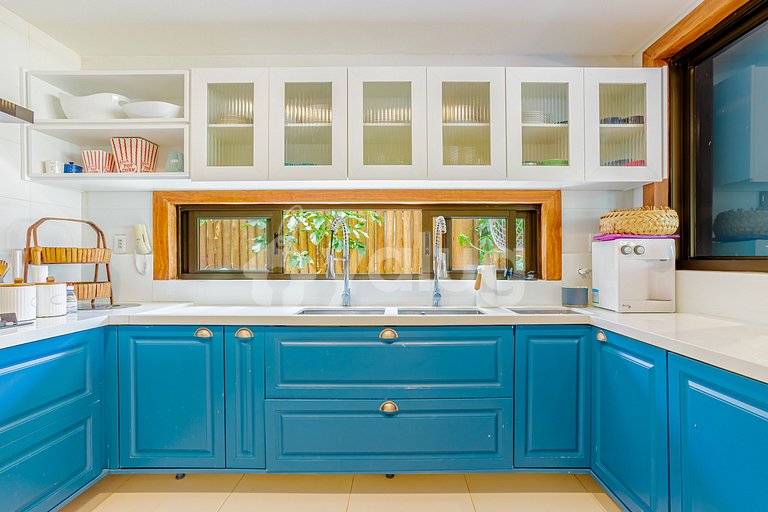 GB129 Luxury Beachfront House - Guarajuba