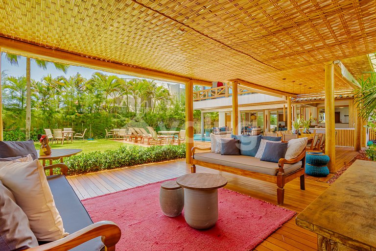 GB129 Luxury Beachfront House - Guarajuba