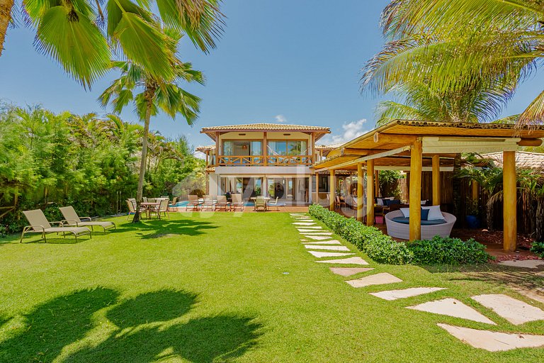 GB129 Casa de Alto Padrão Pé na Areia - Guarajuba