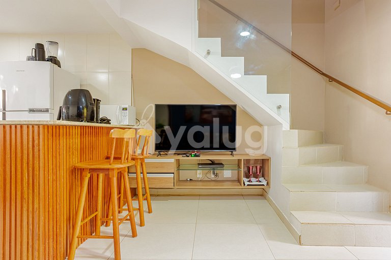 IT120 Excellent Beachfront Apartment with 2 Bedrooms