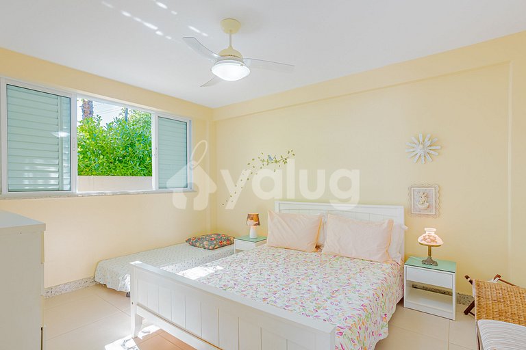 GB130 Excelente casa con piscina - Guarajubá