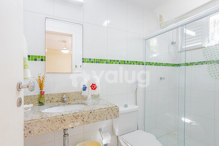 GB130 Excelente casa con piscina - Guarajubá