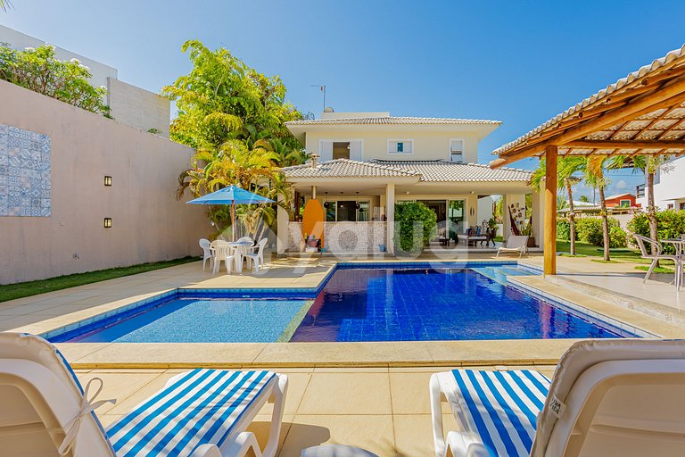 GB130 Excelente Casa com Piscina - Guarajuba