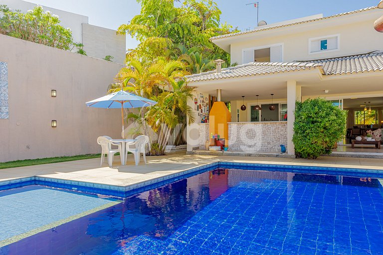 GB130 Excelente Casa com Piscina - Guarajuba