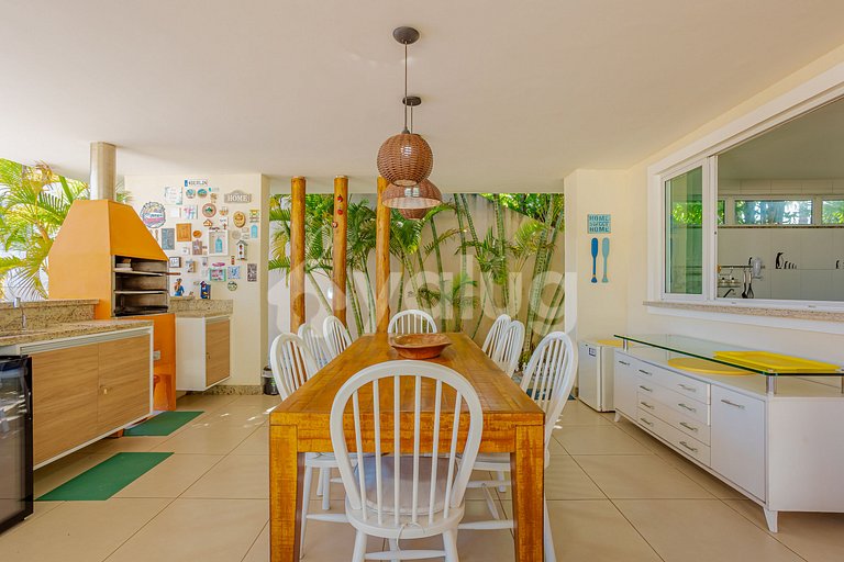 GB130 Excelente Casa com Piscina - Guarajuba