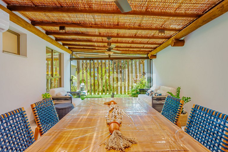 IT121 - Charming Village with 2 Suites in Itacimirim