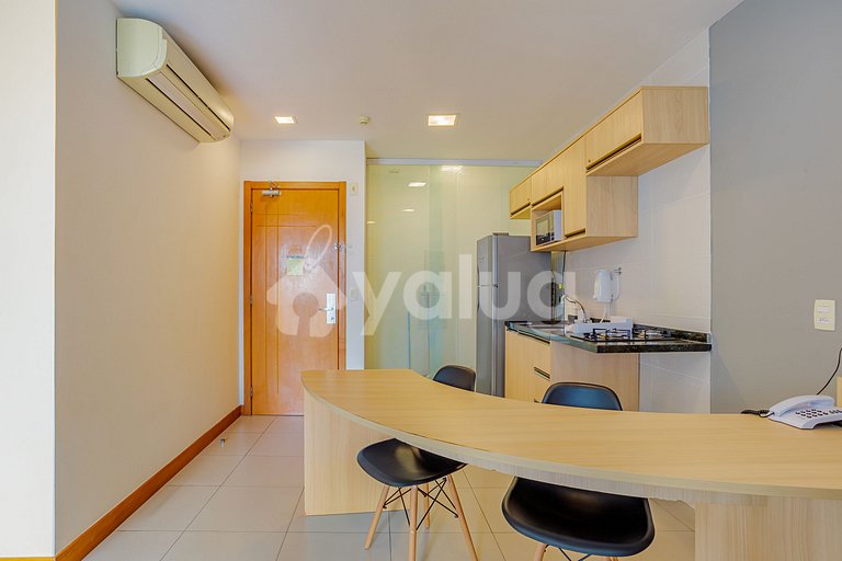 CA06 Apartment 500m from Salvador Shopping