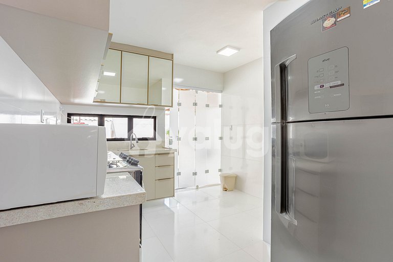 Ótimo apt 2 Quartos em Guarajuba com Piscina e WiFi