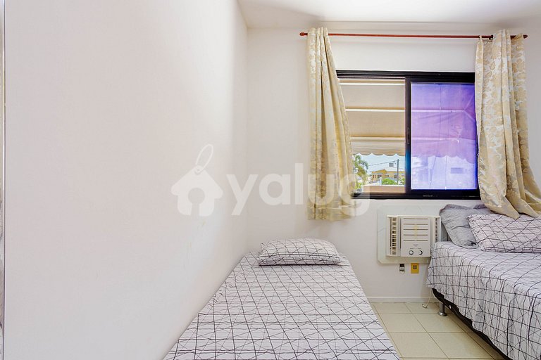 Ótimo apt 2 Quartos em Guarajuba com Piscina e WiFi
