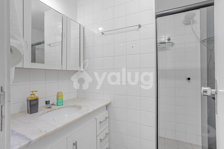 Ótimo apt 2 Quartos em Guarajuba com Piscina e WiFi