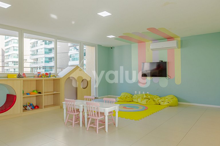 Apartamento vista mar a 200m da praia Armação