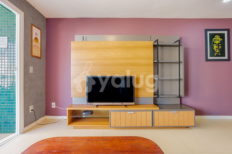 Apartamento vista mar a 200m da praia Armação