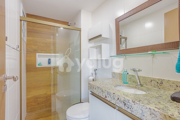 Apartamento vista mar a 200m da praia Armação