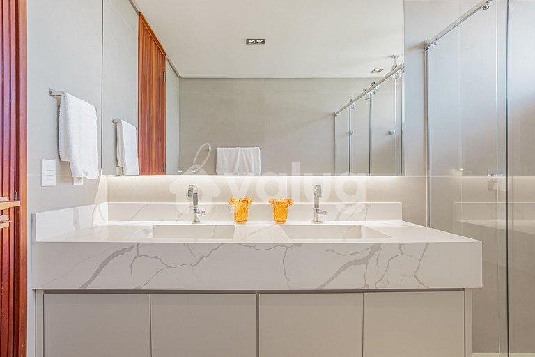 Casa de alto estándar 05 Suites - Praia do Forte