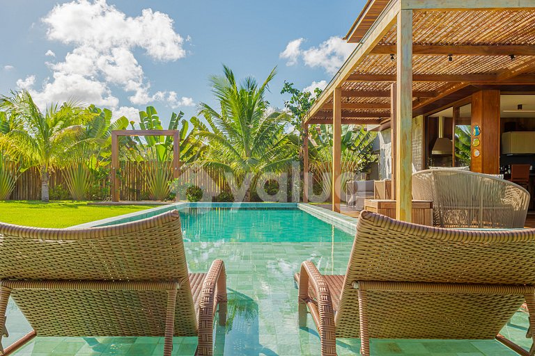 Casa Alto Padrão 05 Suítes - Praia do Forte